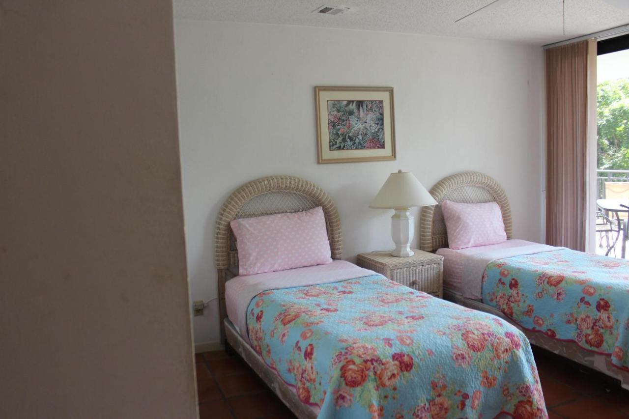 Beautifully Renovated Summer Of 2020 Come And Enjoy This Lovely Unit Key West Exterior foto